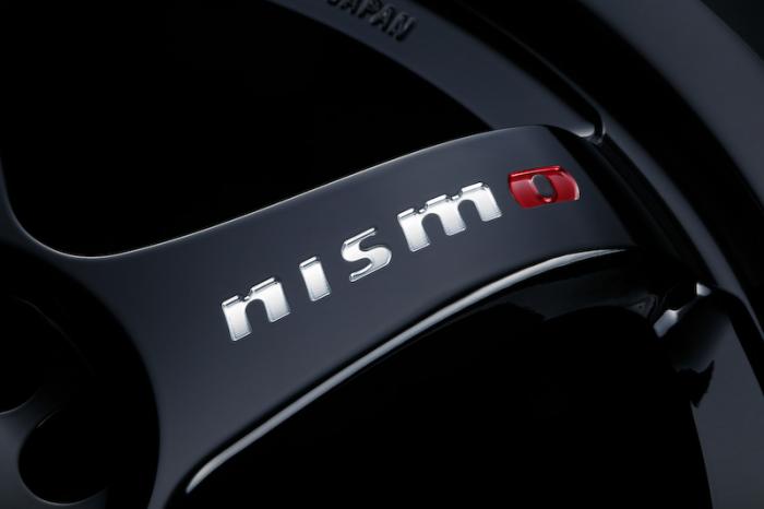 【販売終了】nismo/ニスモ アルミロードホイール LM GT4 OMORI FACTORY SPEC マシニングロゴバージョン BNR32用 17×9.0J インセット22 商品番号：4030S-RSR26-BK
